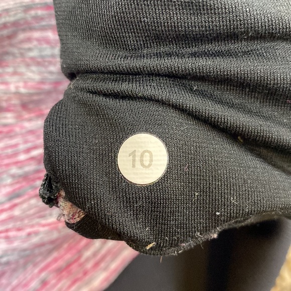 Lululemon Runderful 1/2 Zip Heathered Pullover - Picture 14 of 14
